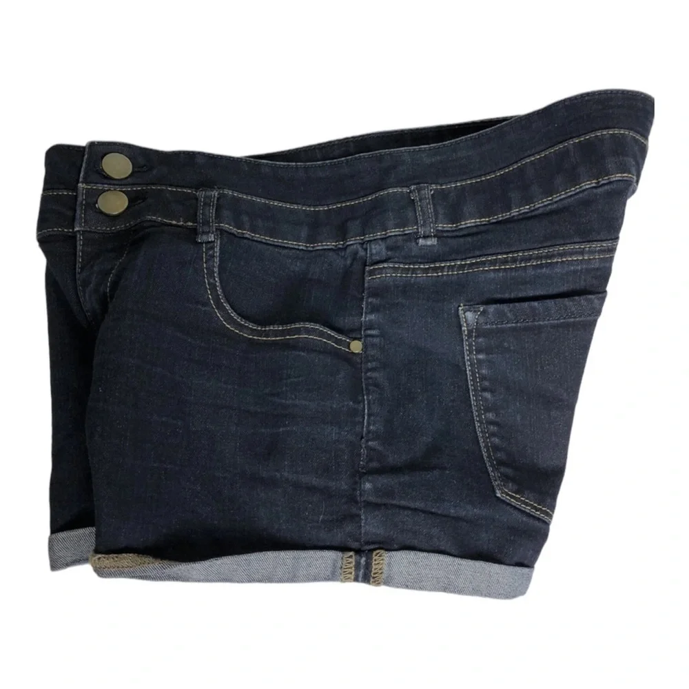 Dynamite Womens Booty Jean Denim Shorts Size 26‎ Stretch Denim Dark Wash